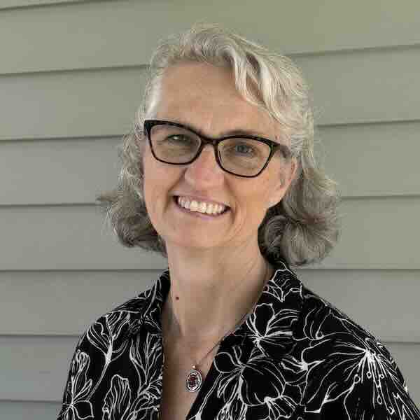Headshot of Jessica Maleski.