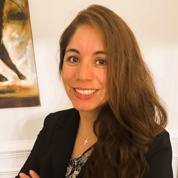 Headshot of Maria Ramos.